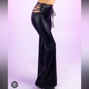Rave wonderland black bell bottoms | Size : L